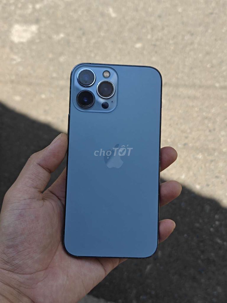 Apple iPhone 13 Pro Max 128GB синий, заменен экран