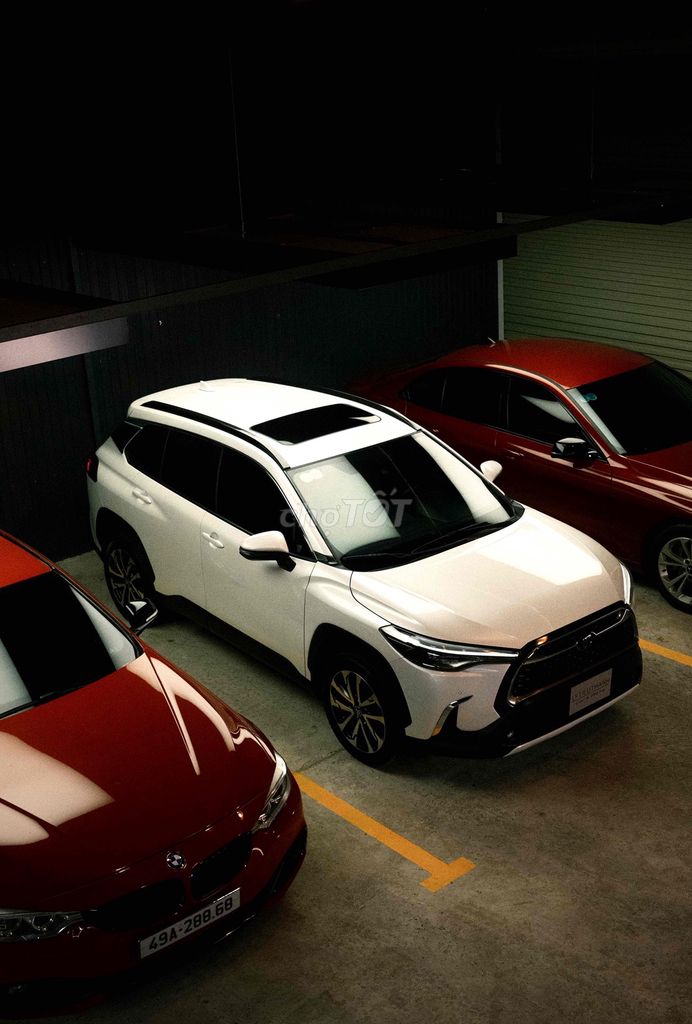 Toyota Corolla Cross V 2021 Белый, 5 мест, привезен из Таиланда