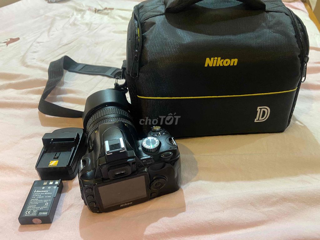 Фотоаппарат Nikon D60 с объективом 18-70mm черный