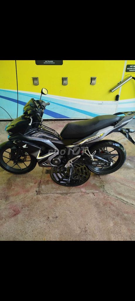 Фото 3: Honda Winner X V4 2025 Черный