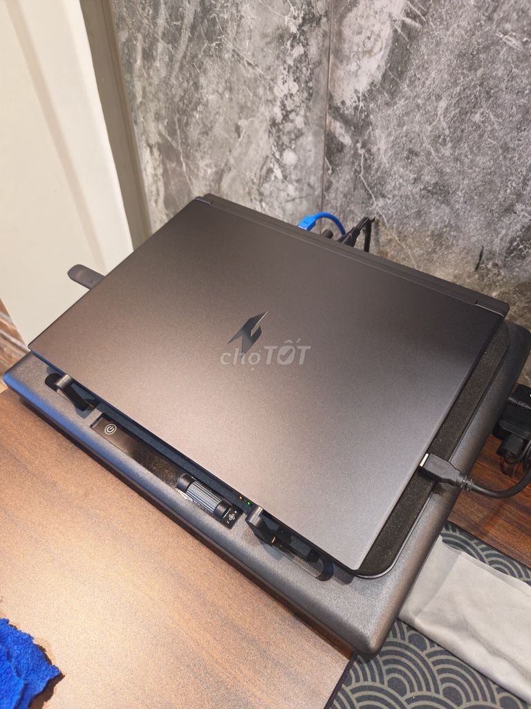 Acer Shadow 16 SH16-73 Ultra 7 255HX RTX 5080 16GB