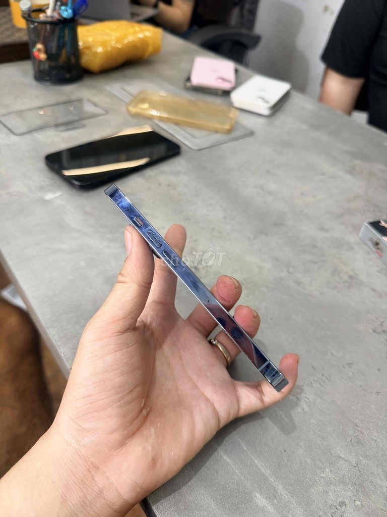 Фото 2: Apple iPhone 13 Pro 128GB Серый
