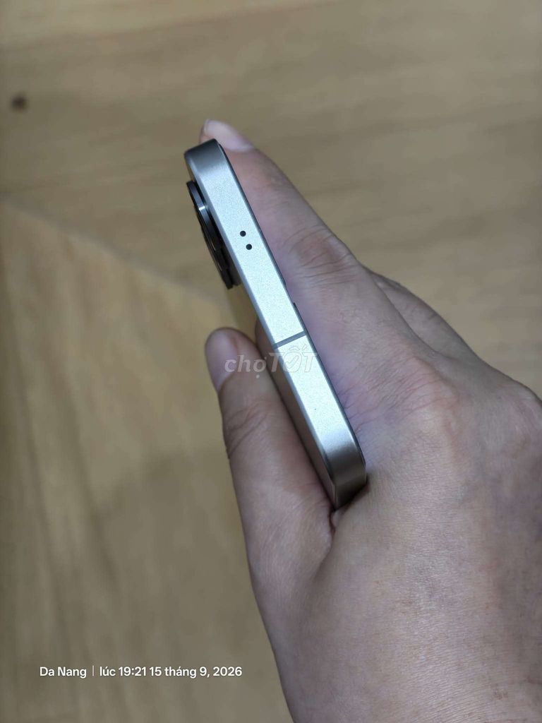 Фото 2: Samsung S25 Plus 12/256 Отличный, дешево, забирайте