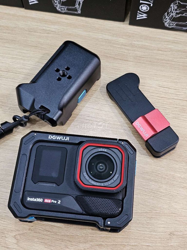 Камера Insta360 Ace Pro 2 черная