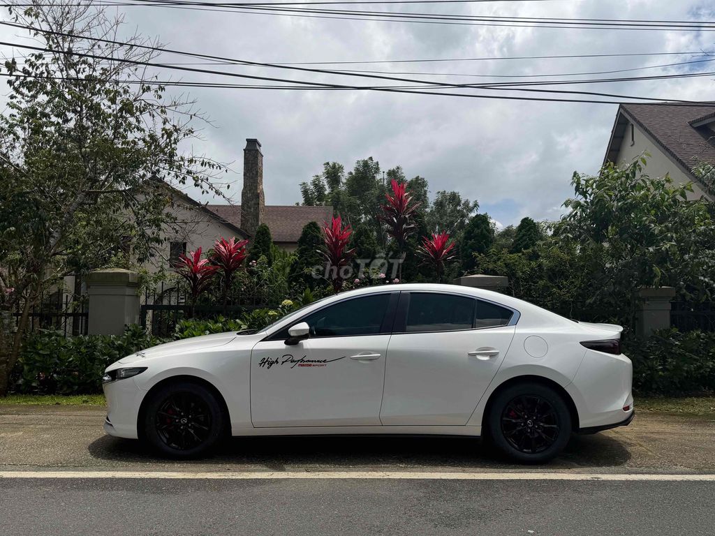 Фото 3: Mazda Mazda 3 Premium 2022 Full Option