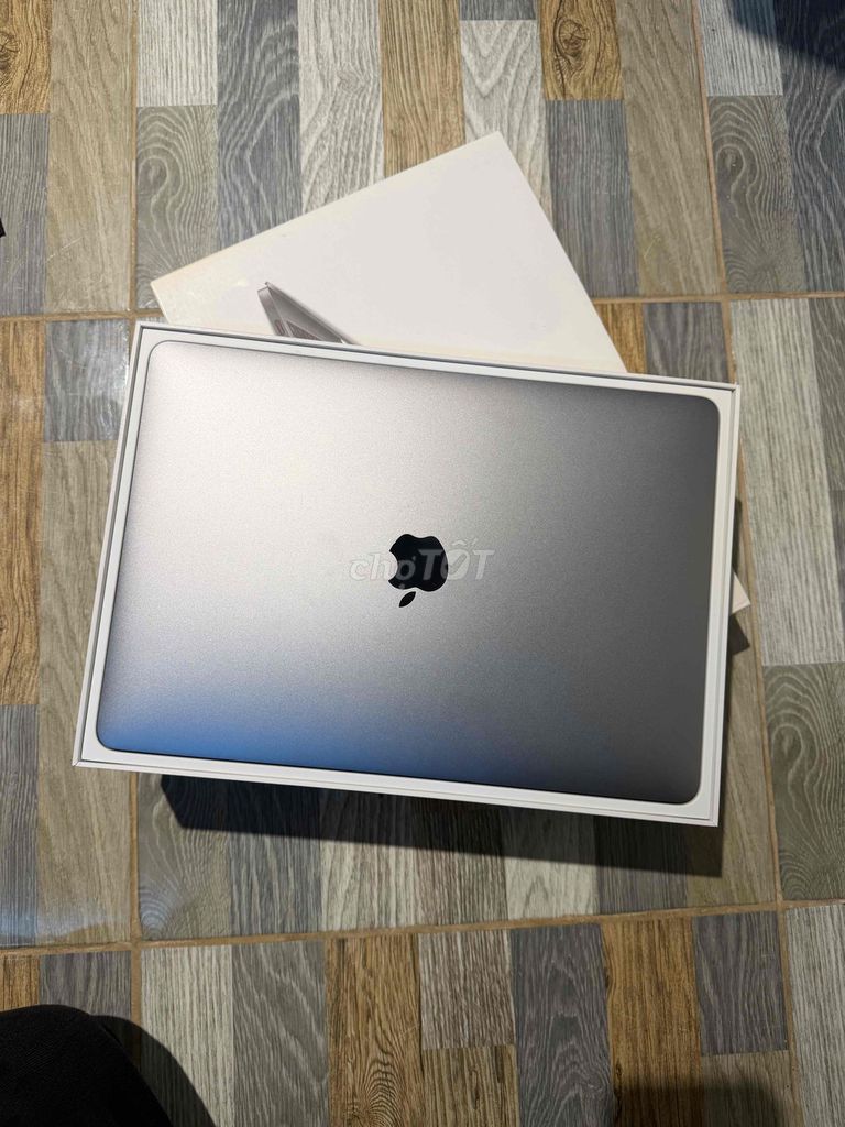 Macbook Pro 2017 i5 13 inch 8GB/128GB Серый