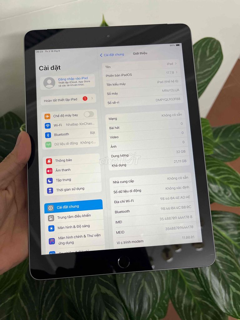 Фото 2: Apple iPad Gen 6 32GB 4G Серый