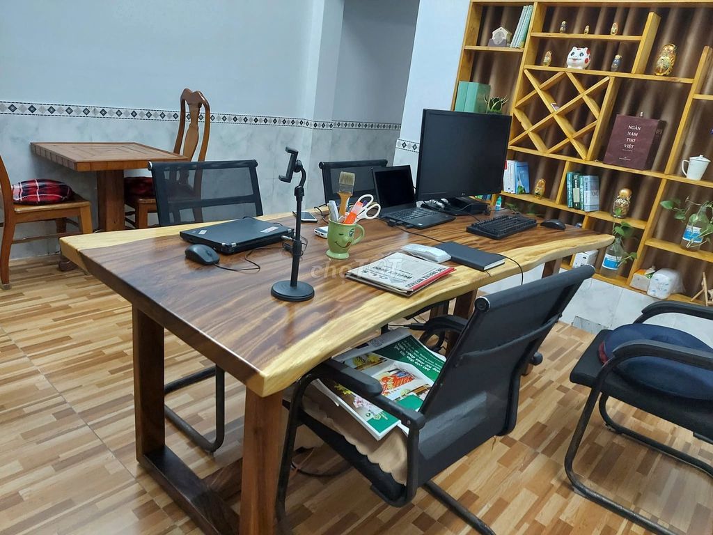 СДАЁТСЯ ДОМ ПОД ОФИС С ВОЗМОЖНОСТЬЮ ПРОЖИВАНИЯ
