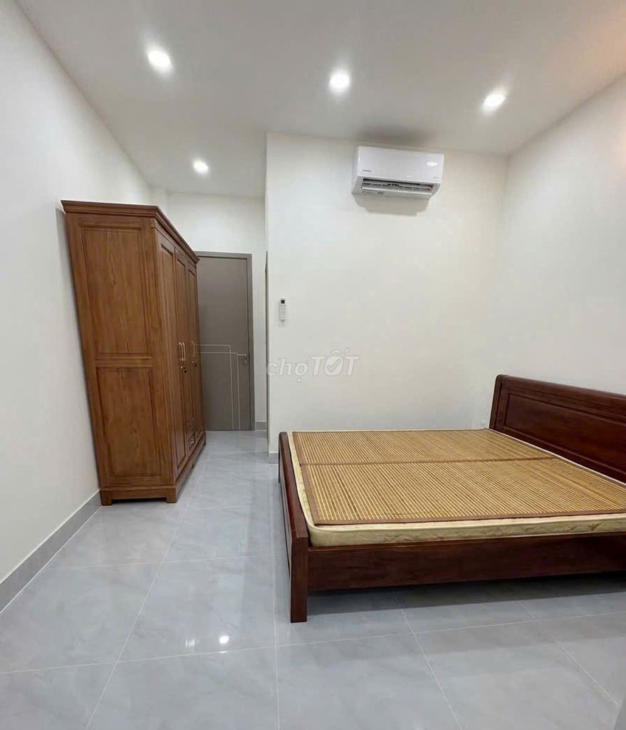 Фото 3: Переулок для автомобилей, 45 м², 2 этажа, новый, красивый, рядом с больницей Gia Định, Bình Thạnh