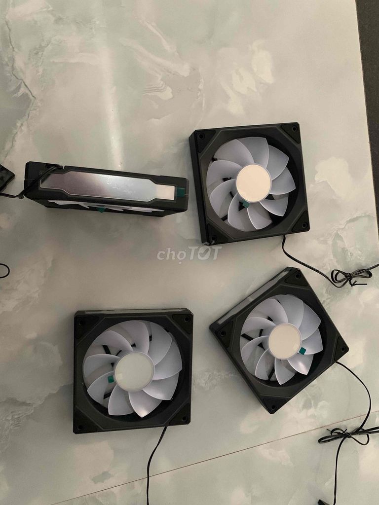3 обратных 1 прямой LED новый