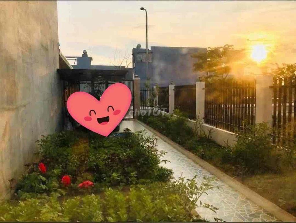 Фото 3: Одноэтажный дом 1 спальня с садом в районе Нам Хоа Суан