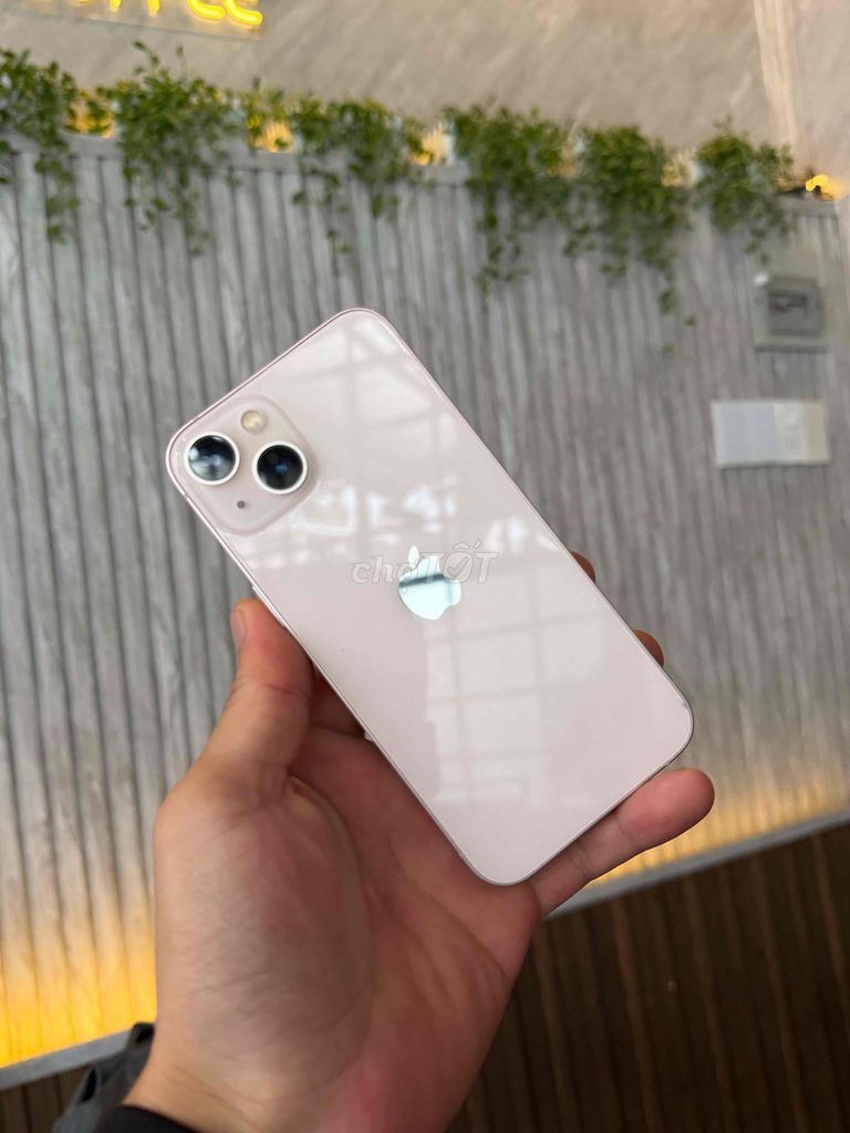 iPhone 13 128GB Розовый, заменен аккумулятор