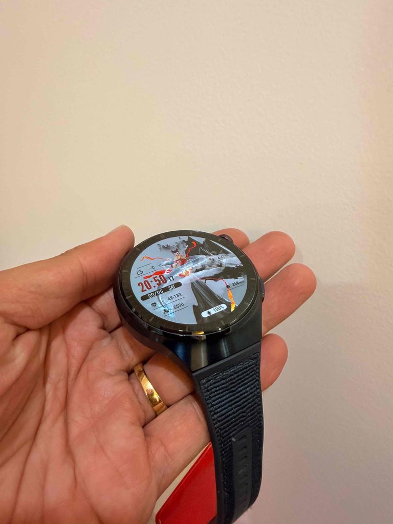Фото 2: Huawei Watch 4 Pro LTE Синий