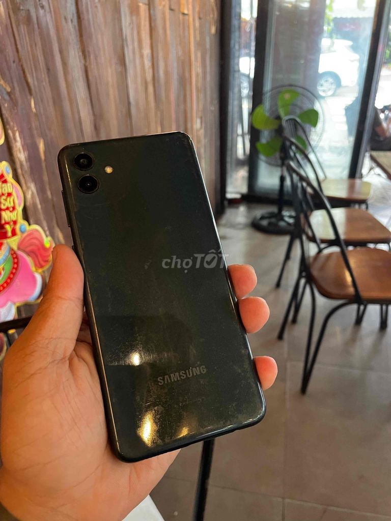 Фото 2: Samsung A04 4GB 64GB черный