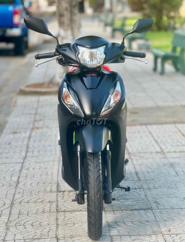 Vision Cao cấp 2023 Đen biển 43 siêu mới