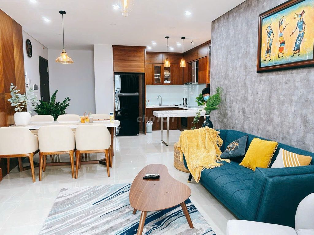 Аренда квартиры с 3 спальнями в Sunrise City, район 7