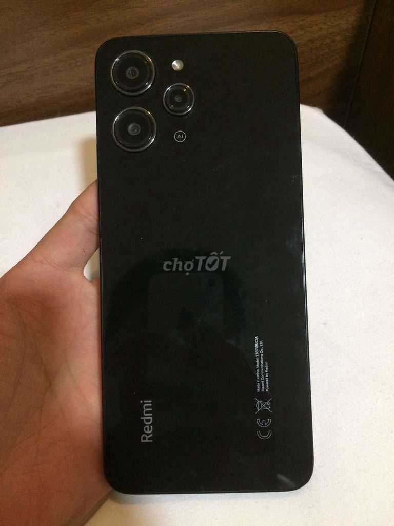 Xiaomi Redmi 12 4G черный (8 ГБ/128 ГБ)
