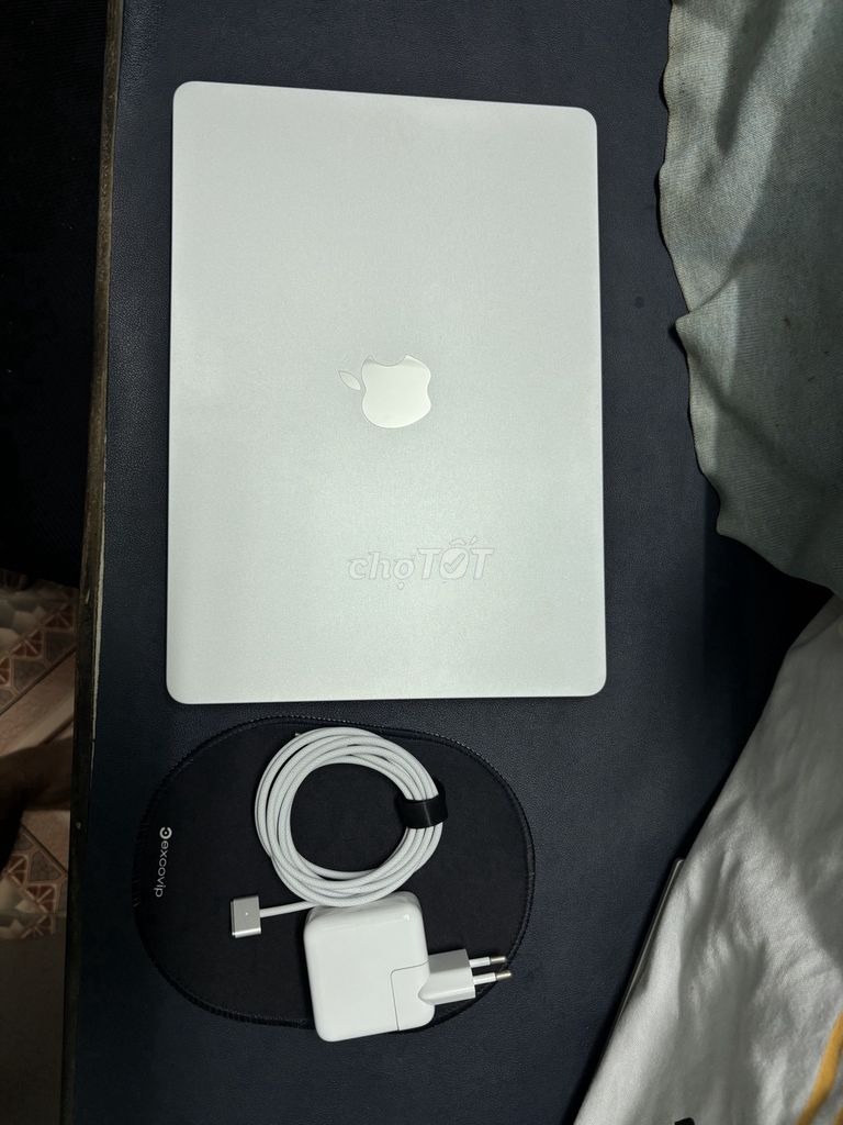 Фото 3: Apple Macbook Air M5 16GB/512GB Серый