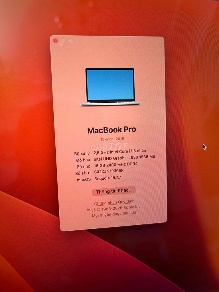 Фото 2: Macbook Pro 15 inch i7 16GB/256GB 2018