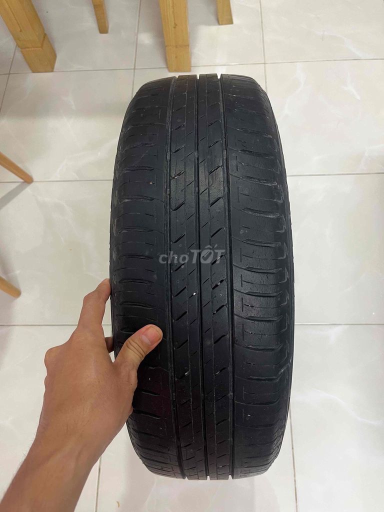 Фото 3: Покрышка 180/60 R15 б/у