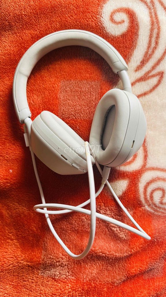 Фото 2: Наушники Sony WH-1000X5 белые, 98-99% новые