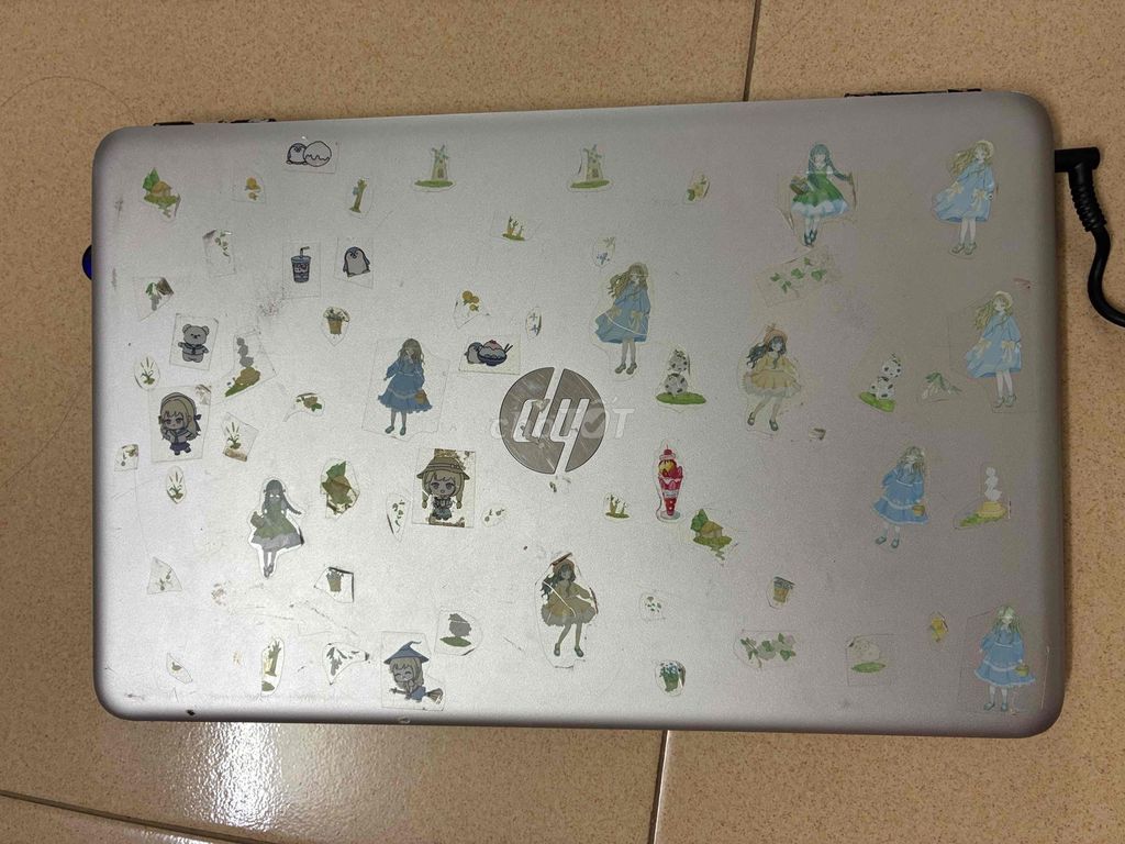 Фото 2: HP Pavilion 15-AU062TX i5-6200U 15 дюймов 4GB/500GB