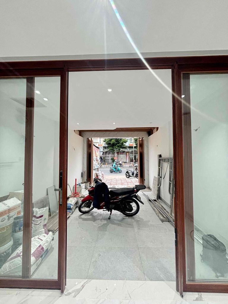 Фото 3: Аренда помещения под бизнес: ногтевой салон, спа, офис,… Q8 80 м²