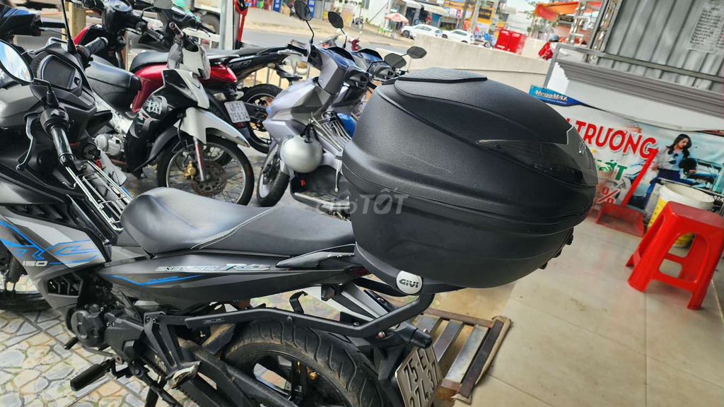 Фото 2: Кофр Givi для Exciter 150 черный