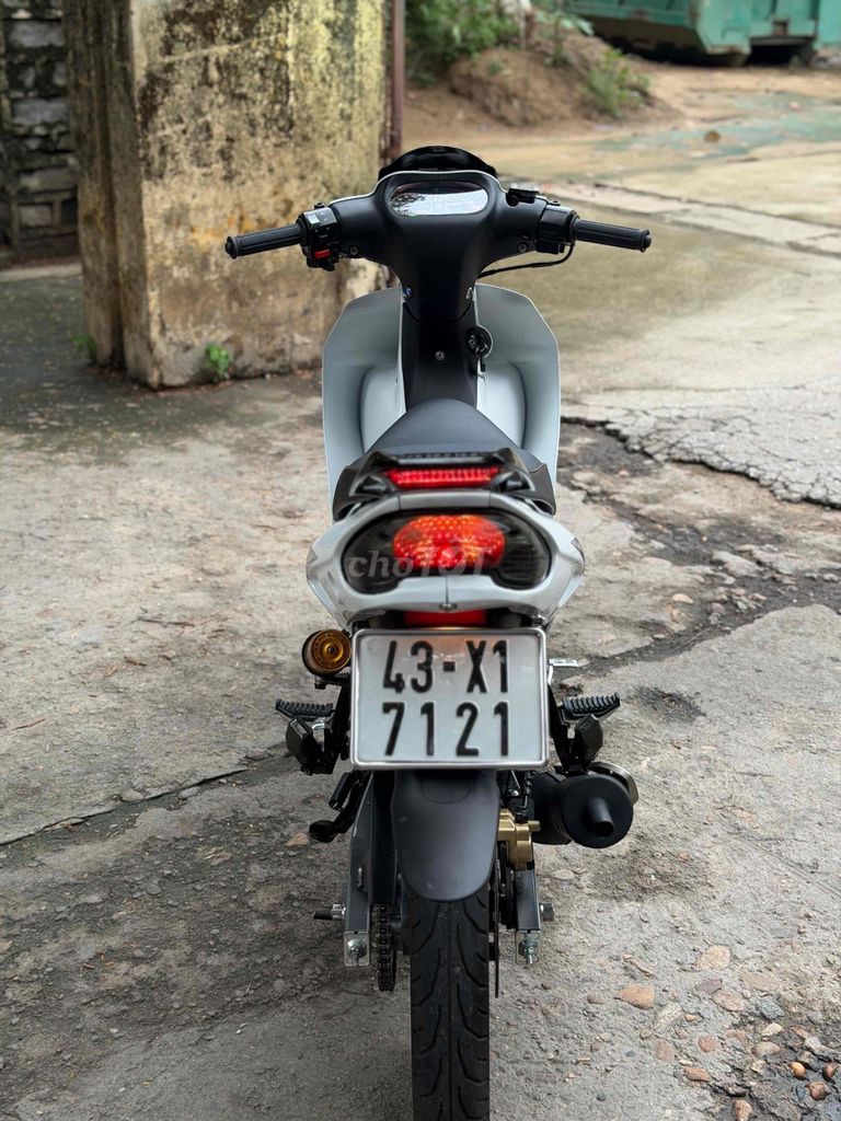 Фото 3: Yamaha cá mập trắng mới 100%