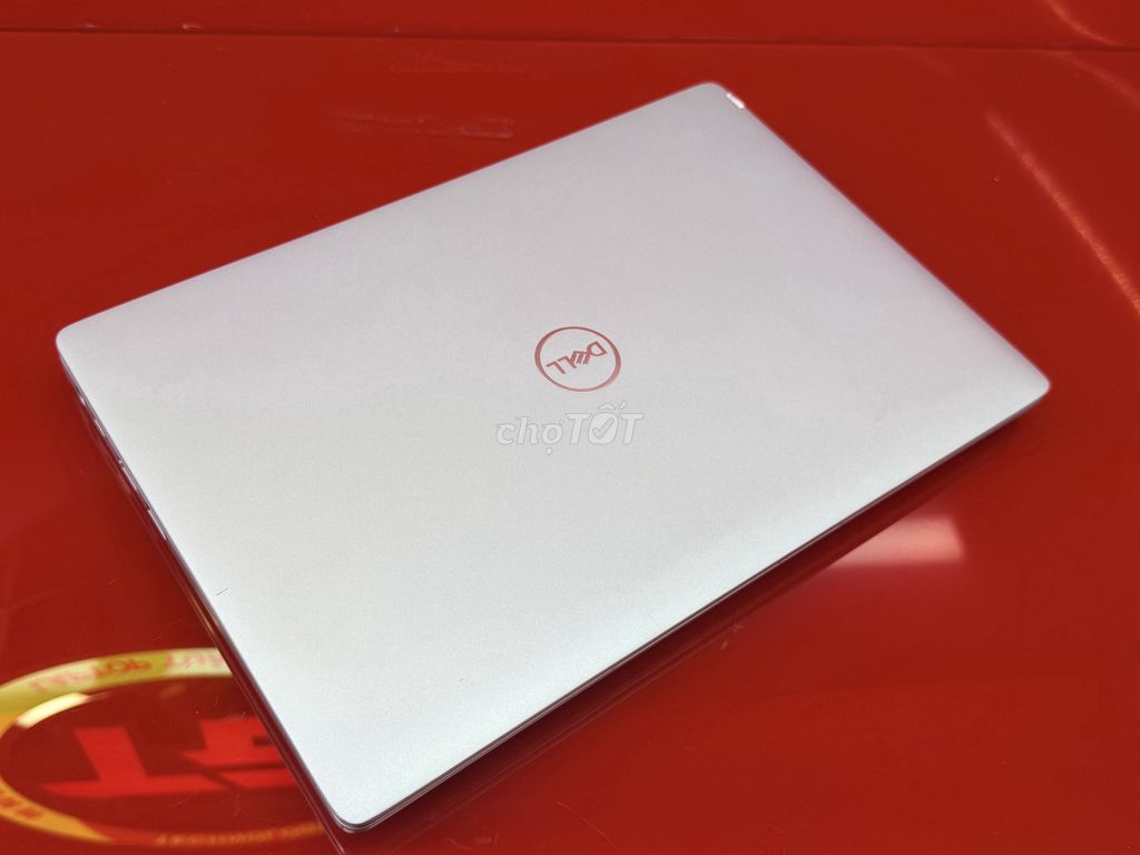 Dell 5310 i7-10610U 13.3 inch 8GB/256GB серебристый
