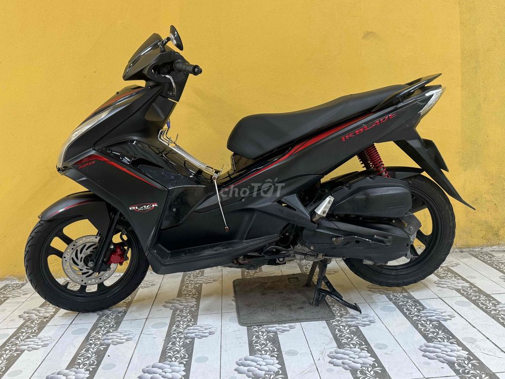 Air Blade 125 2014 Черный матовый, супер новый 43D1-290.04