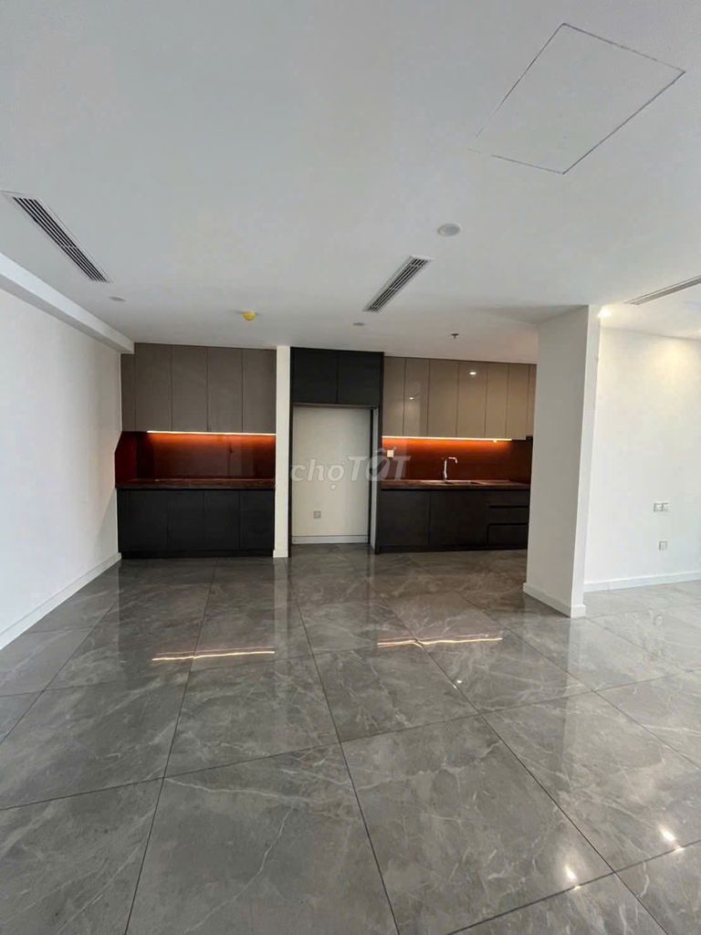 Фото 2: SUNSHINE DIAMOND CHO THUÊ 2PN2WC 125m2 NTCB CHỈ 12.5 TRIỆU