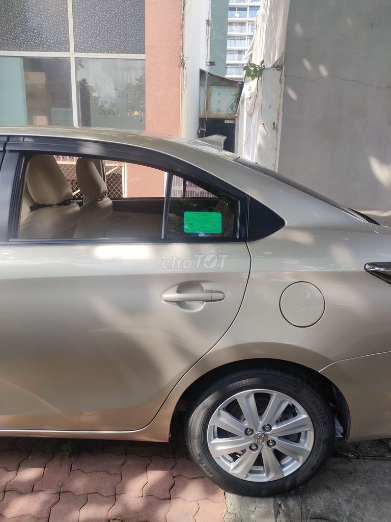 Toyota Vios E 2018 песочный 5 мест