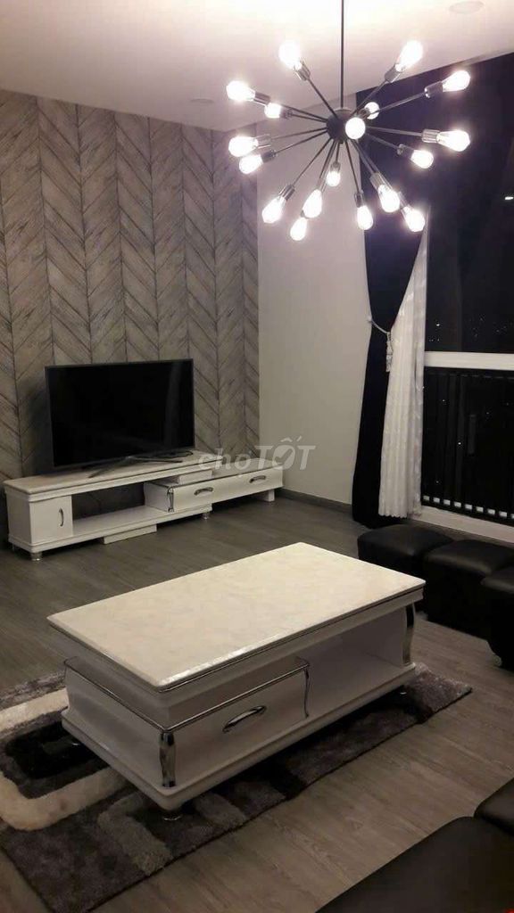 Фото 3: Аренда квартиры в Sơn Thịnh 2 (oasky) 2 спальни с полной мебелью 125м2