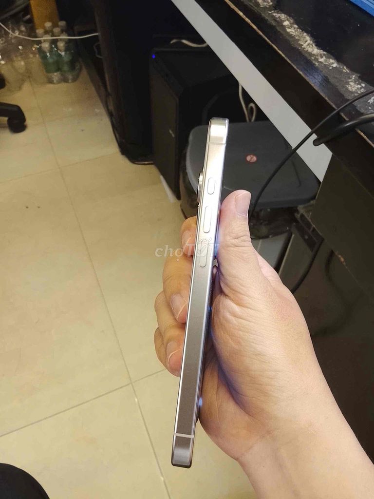 Фото 3: Apple iPhone 16 Pro 128GB Trắng Mỹ 92%