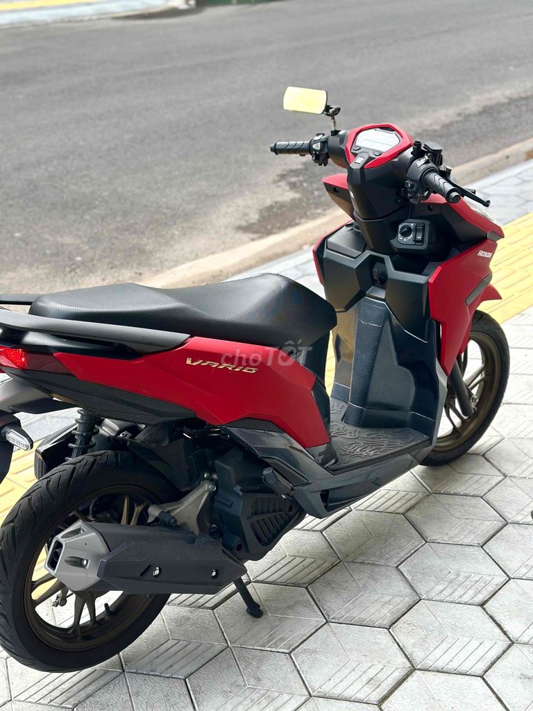 Фото 3: Honda Vario SMK 2024 Красный 7378 км