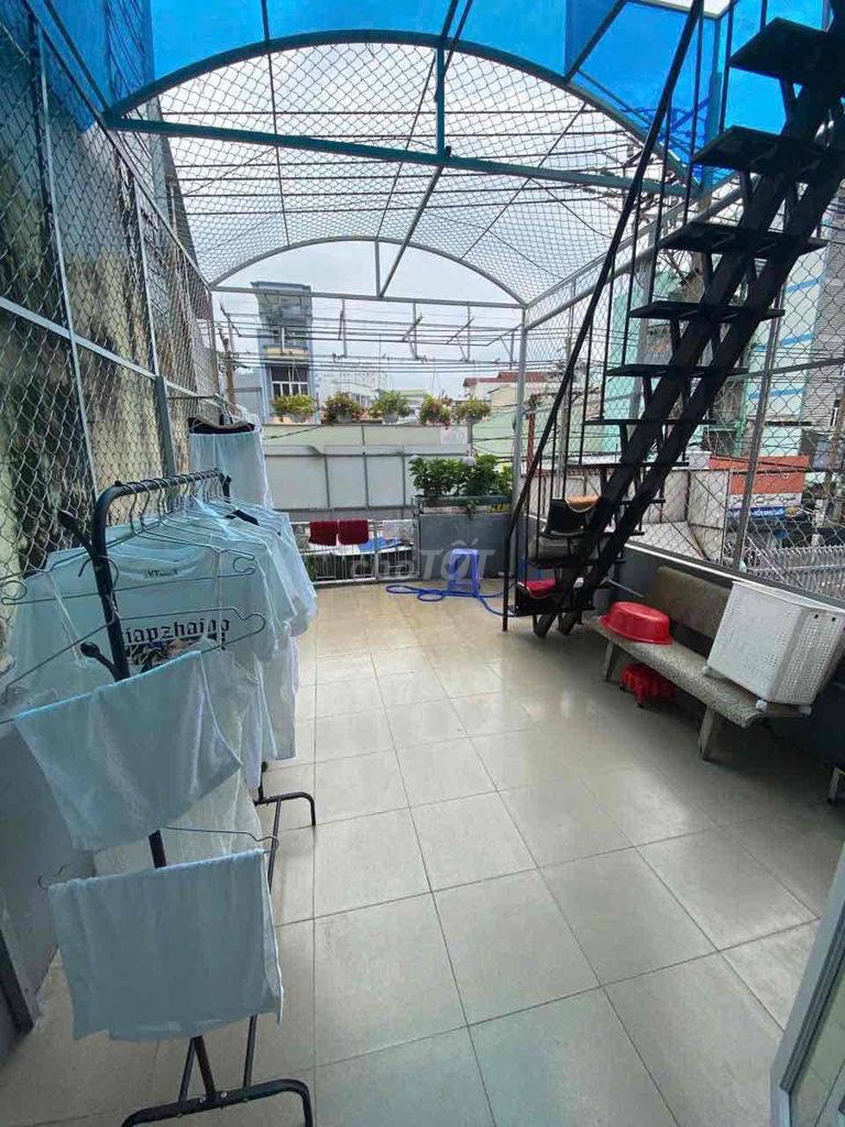 Фото 3: Сдается дом с коммерческим помещением 120 м², фасад Âu Cơ, 4 спальни