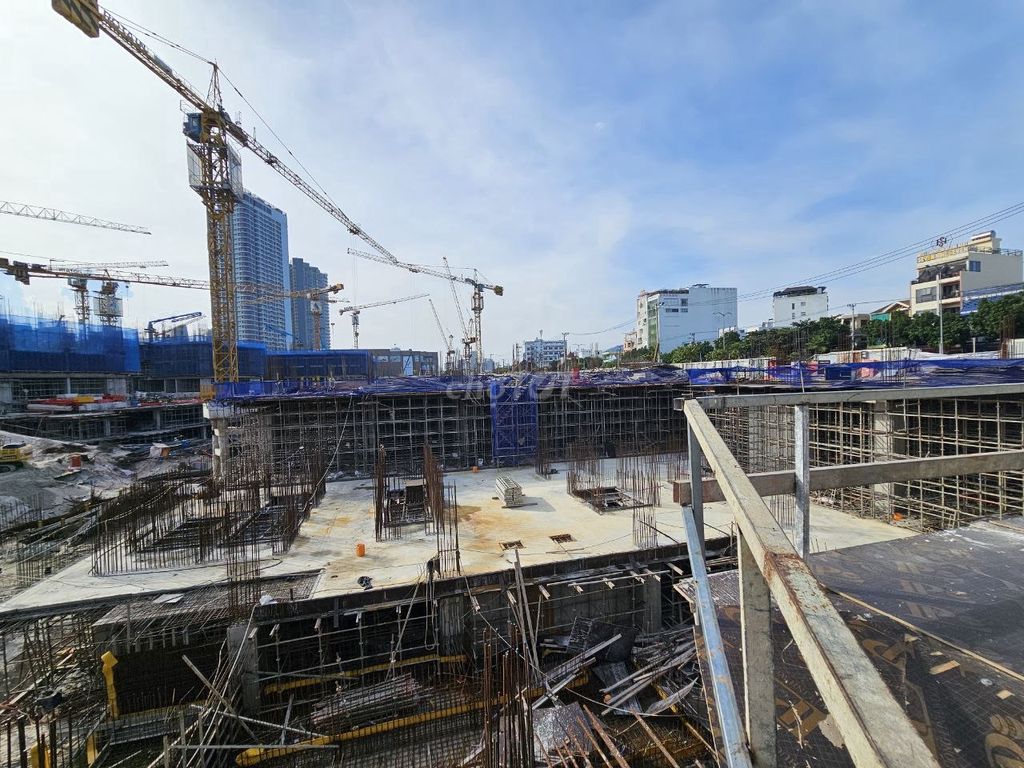 Фото 3: CAPITAL SQUARE ДА НАНГ – КВАРТИРА С ВИДОМ НА РЕКУ ХАН В ДА НАНГЕ