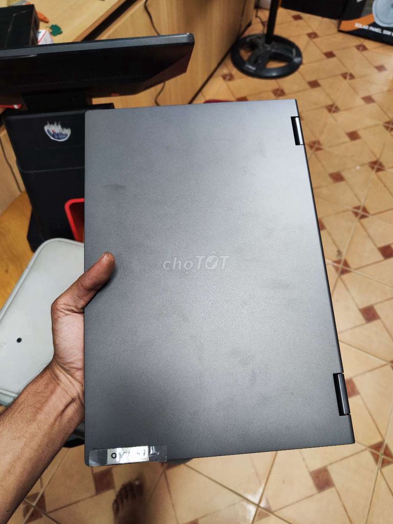 Фото 2: Lenovo IdeaPad 5 i5 Gen 11 16GB/512GB Like New
