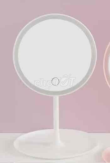 Зеркало для макияжа 15 см с LED-подсветкой, 3 режима