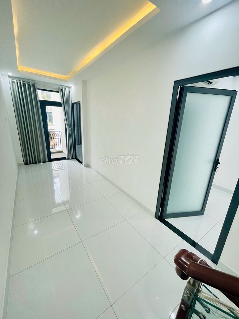 Фото 3: ДОМ COMPOUND VEROSA KHANG ĐIỀN - БАЗОВАЯ ОТДЕЛКА, УДОБНО ДЛЯ ОФИСА И ПРОЖИВАНИЯ - 5 СПАЛЕН