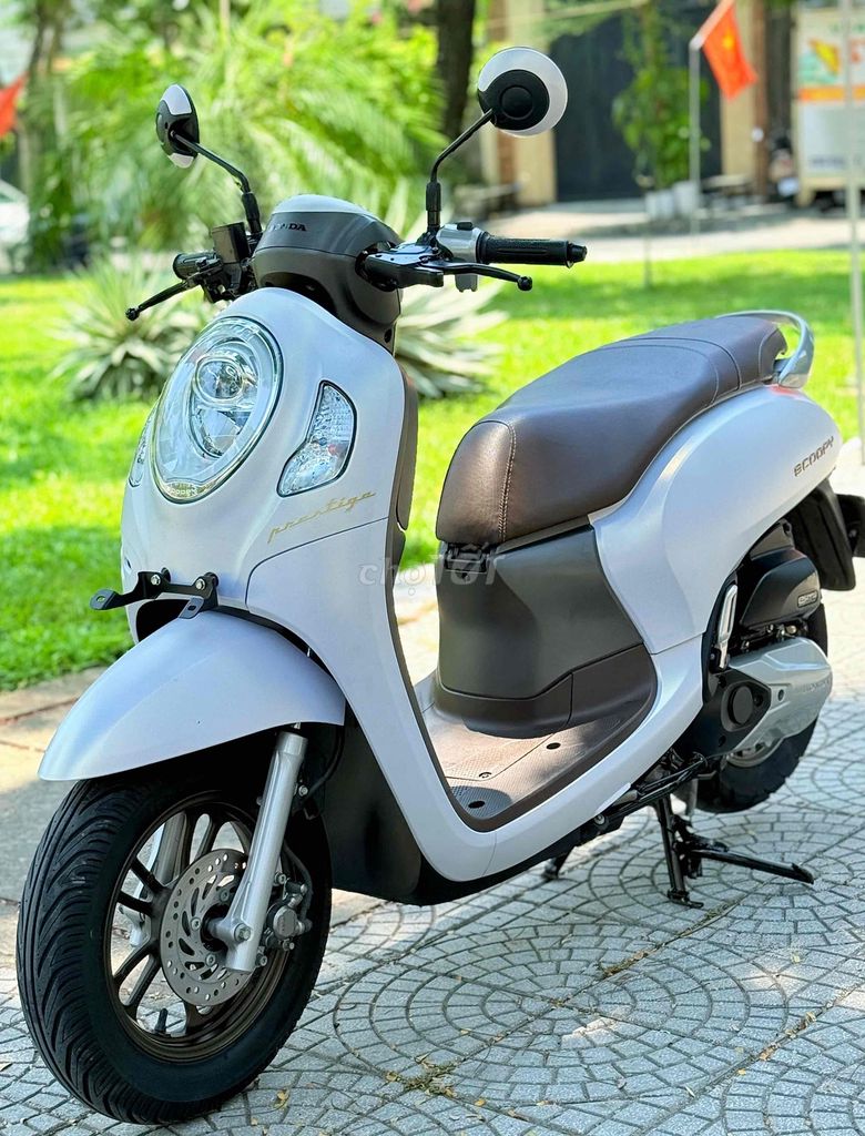Фото 3: Honda Scoopy 2024 Белый Smartkey