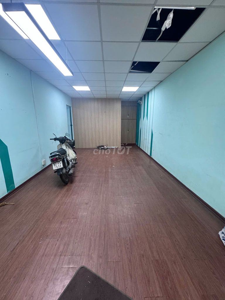 Фото 2: Аренда дома HX (грузовой доступ) Йен Тхе 6x8м, 1 этаж, цена 11 млн