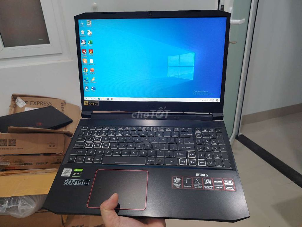 Acer Nitro 5 i5 10300H 15.6 16GB/256GB GTX 1650TI