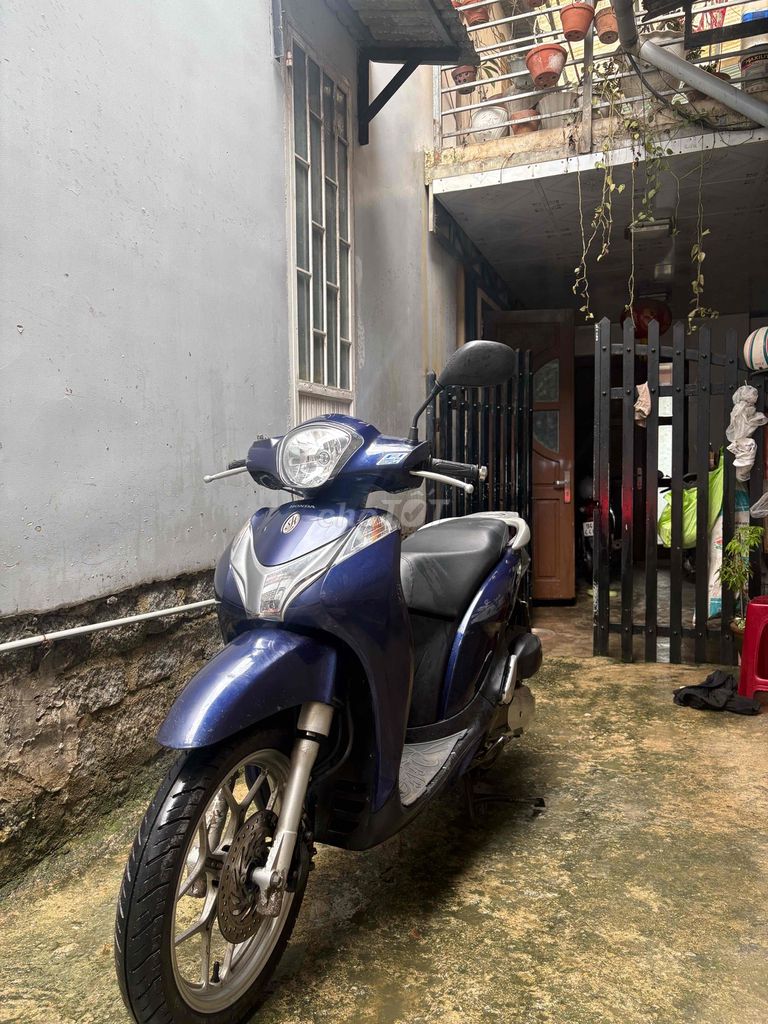 Фото 3: Honda SH Mode 2016 Xanh 27000 km