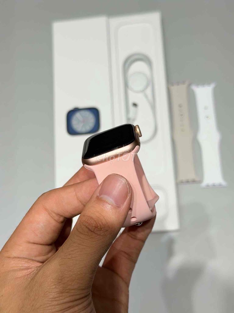 Фото 3: Apple Watch Series 6, розовый алюминий