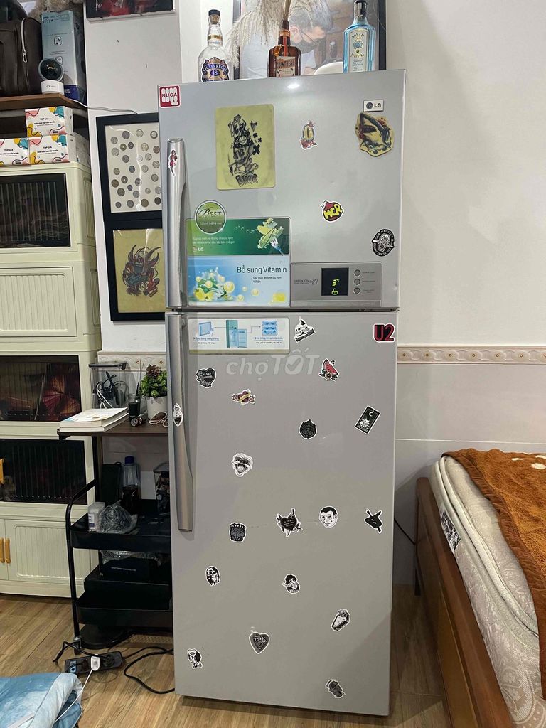 Холодильник LG Inverter 350 литров серебристый