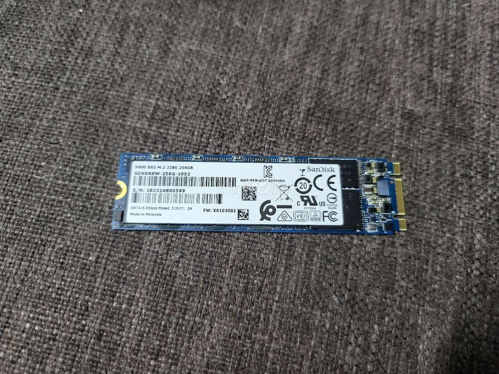 SanDisk X600 M.2 2280 256GB SSD M.2 Sata 90%