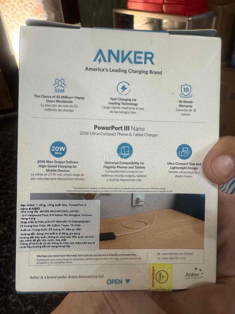 Фото 3: Зарядное устройство Anker PowerPort III Nano 20W USB-C