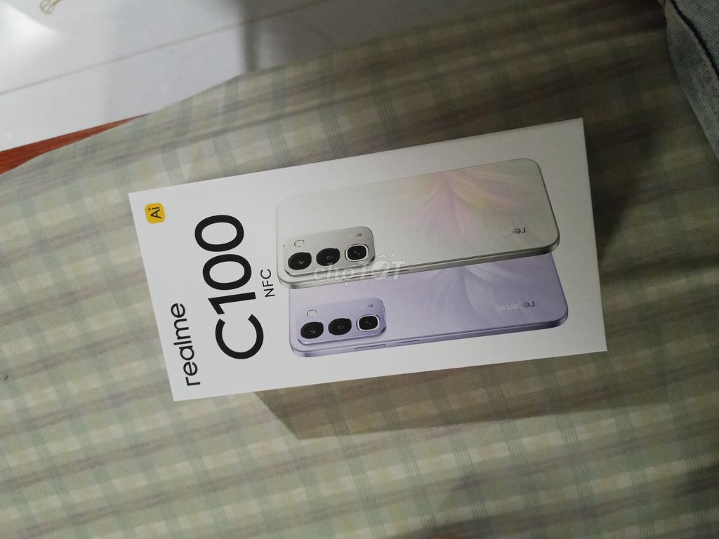 Фото 3: Realme C100 6GB/128GB 6.8 дюймов как новый